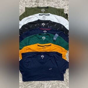 Hollister men’s T-shirt bundle size Small